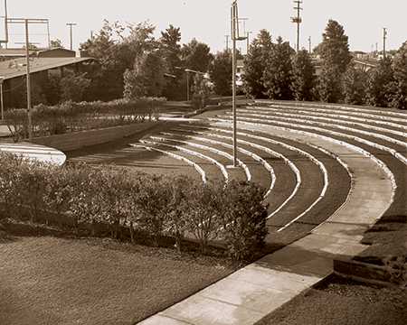 1965 amphitheater FPU